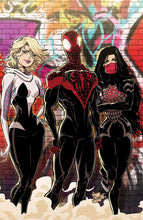 Load image into Gallery viewer, Amazing Spider-Man #64 Unknown Comics Kaare Andrews Connecting Cover Exclusive Virgin Var (12/25/2024)