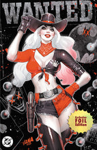 Load image into Gallery viewer, [FOIL] Harley Quinn #47 David Nakayama Exclusive Var PREMIUM HOWDY [BLACK] (02/19/2025)