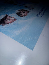 Load image into Gallery viewer, Frozen Original DS 27x40 Theatrical One-Sheet Movie Poster 2013 Disney