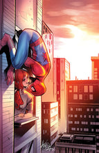 Load image into Gallery viewer, Ultimate Spider-Man #14 Unknown Comic Mirka Andolfo Exclusive Virgin Var (02/12/2025) (02/26/2025)