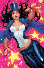 Load image into Gallery viewer, [Foil] Dark Crisis On Infinite Earths #4 Unknown Comics David Nakayama Exclusive Nycc 2022 Virgin Var