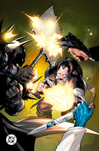 Load image into Gallery viewer, [FOIL] ABSOLUTE BATMAN #21 STEPHEN SEGOVIA EXCLUSIVE VIRGIN VAR (06/17/2026)